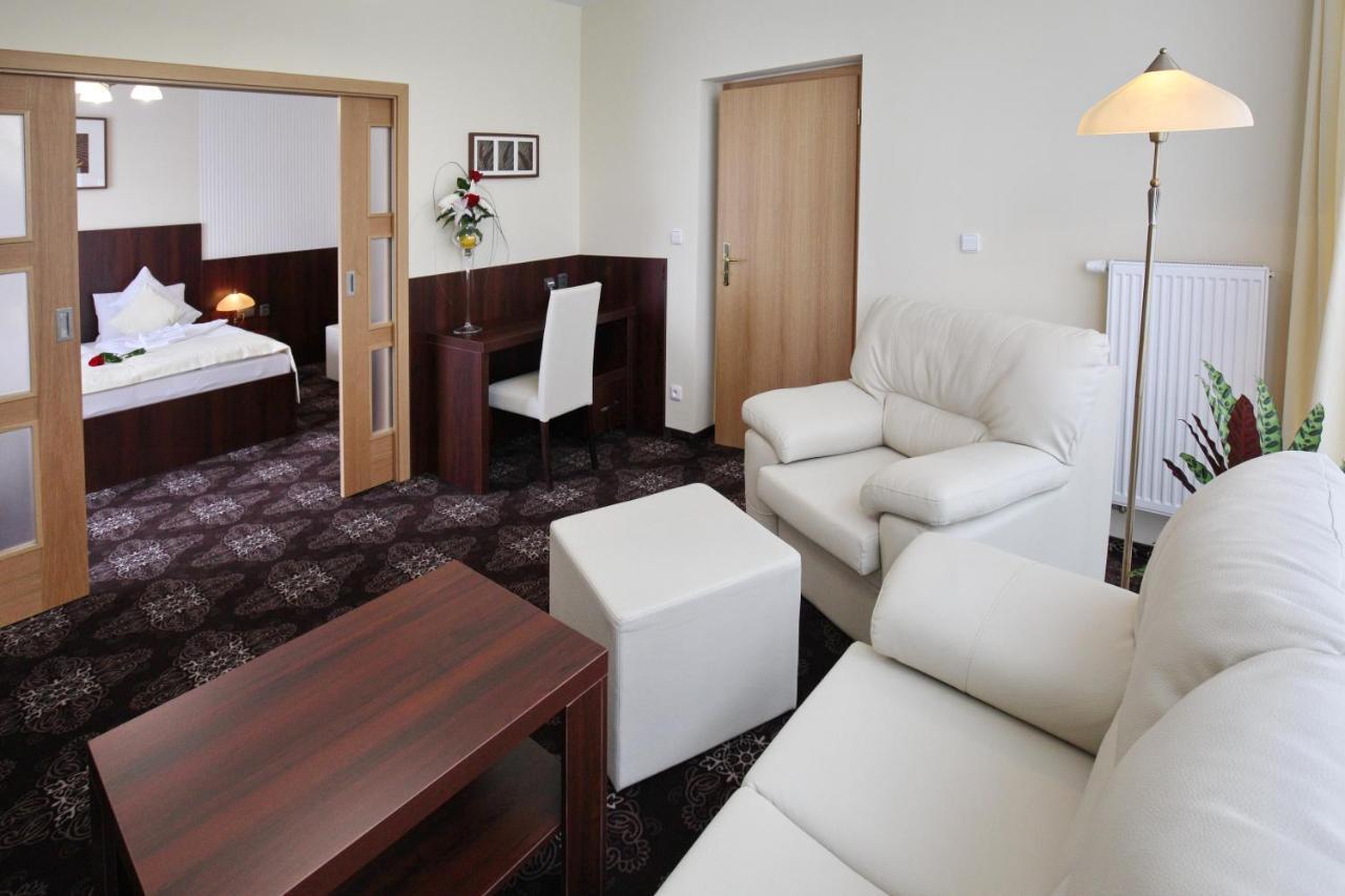 Spa Hotel Diana Františkovy Lázně 外观 照片